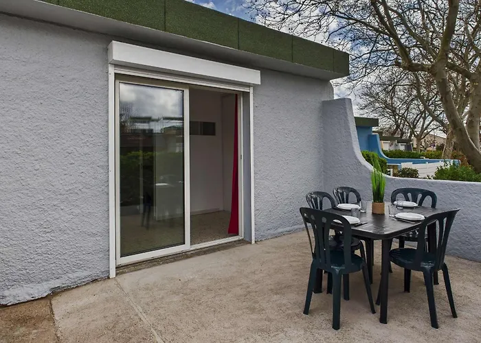 3 Pieces Climatise Avec Terrasse Et Parking Prive A - Fr-1-326-813 Apartmán *